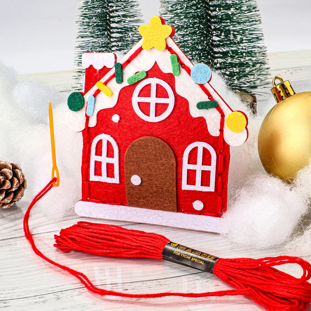 9-piece DIY Christmas sewing material pack for beginners; easy to make Christmas tree ornaments including gingerbread man, reind