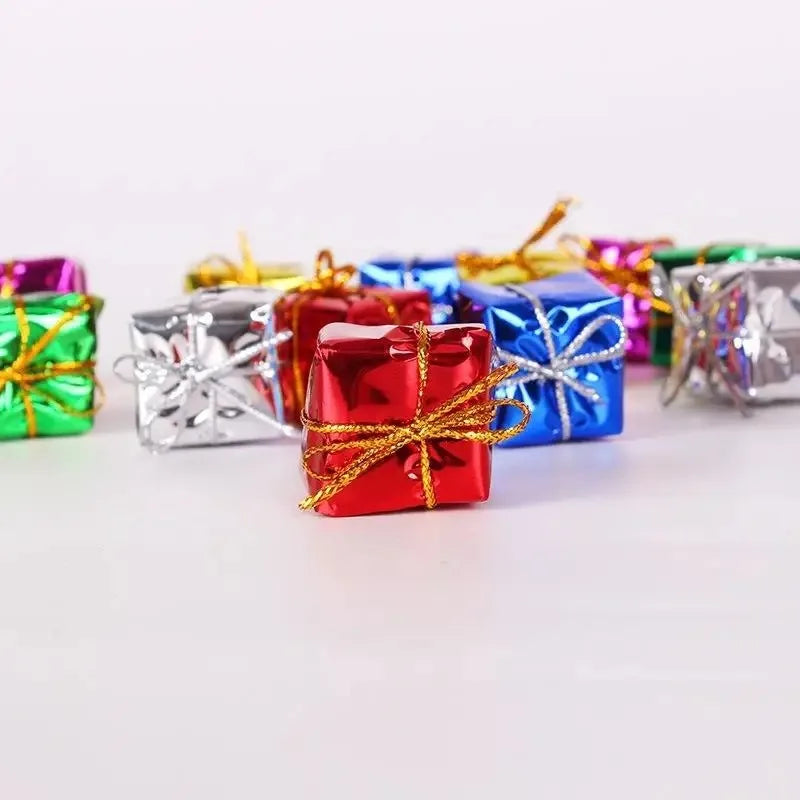 12pcs Christmas Mini Box Ornaments Foam Gift Box Color Candy Box Xmas Tree Hanging Pendant New Year Party Christmas Decoration
