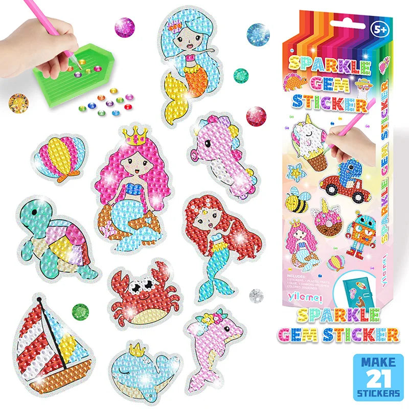 Christmas Diamond Painting Keychain 5D DIY Hanging Diamond Art Kits Diamond Ornaments for Kids Christmas Crafts Family Decor