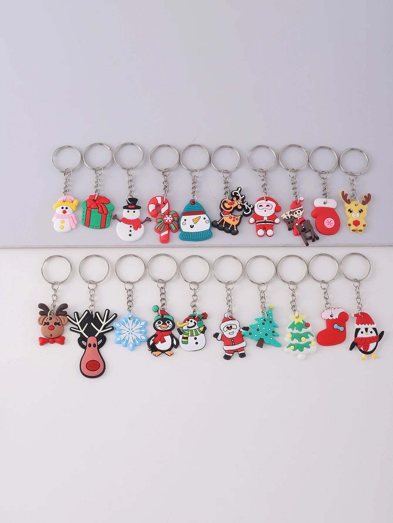 20Pcs Christmas decorations Gifts Keyring, mini Cute Keychain Classroom Prizes, Birthday Christmas party Gift, Gift pack fillers